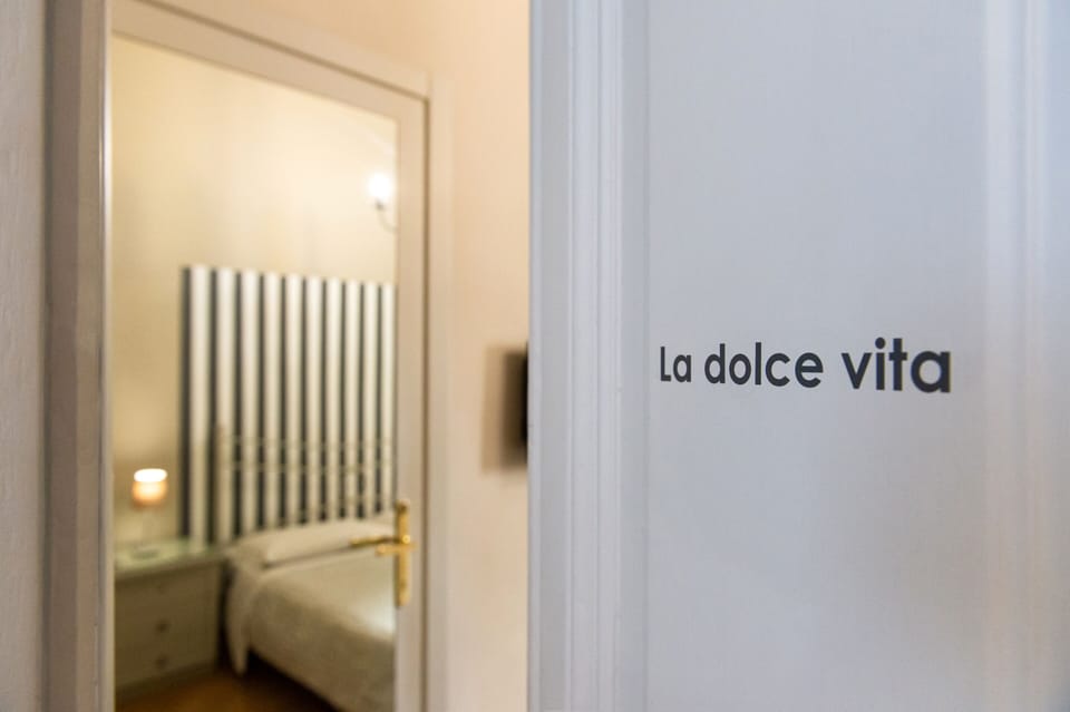 Double Room | Desk, laptop workspace, iron/ironing board, free WiFi