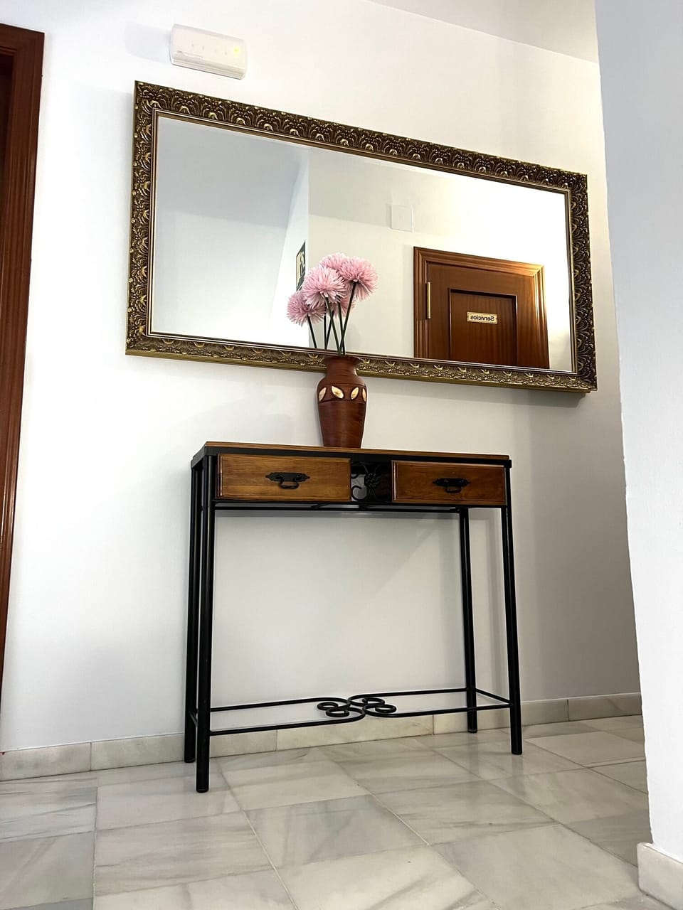 Hostal Almanzor Hostel in Cordoba