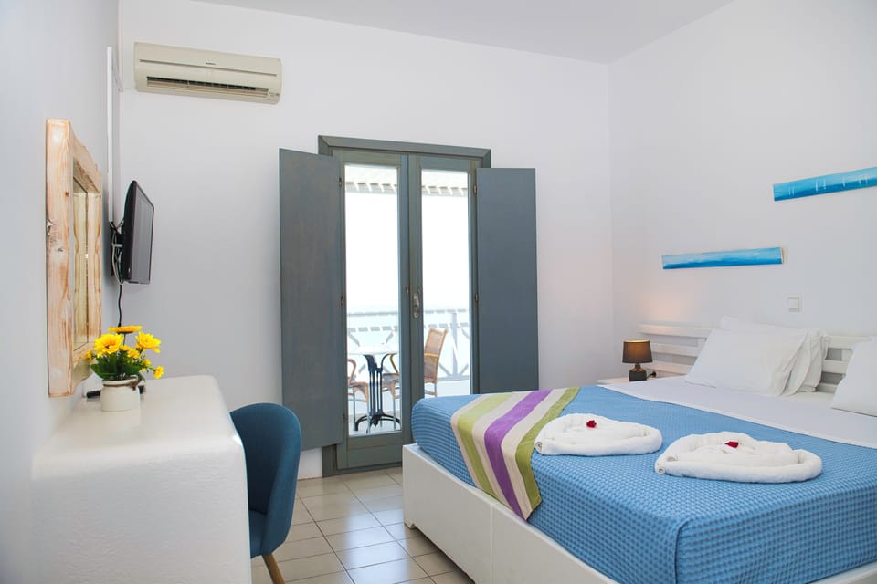 Superior Room | In-room safe, blackout drapes, soundproofing, iron/ironing board