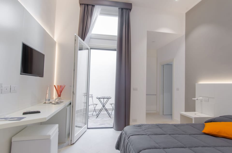 Comfort Double or Twin Room | Minibar, in-room safe, desk, soundproofing