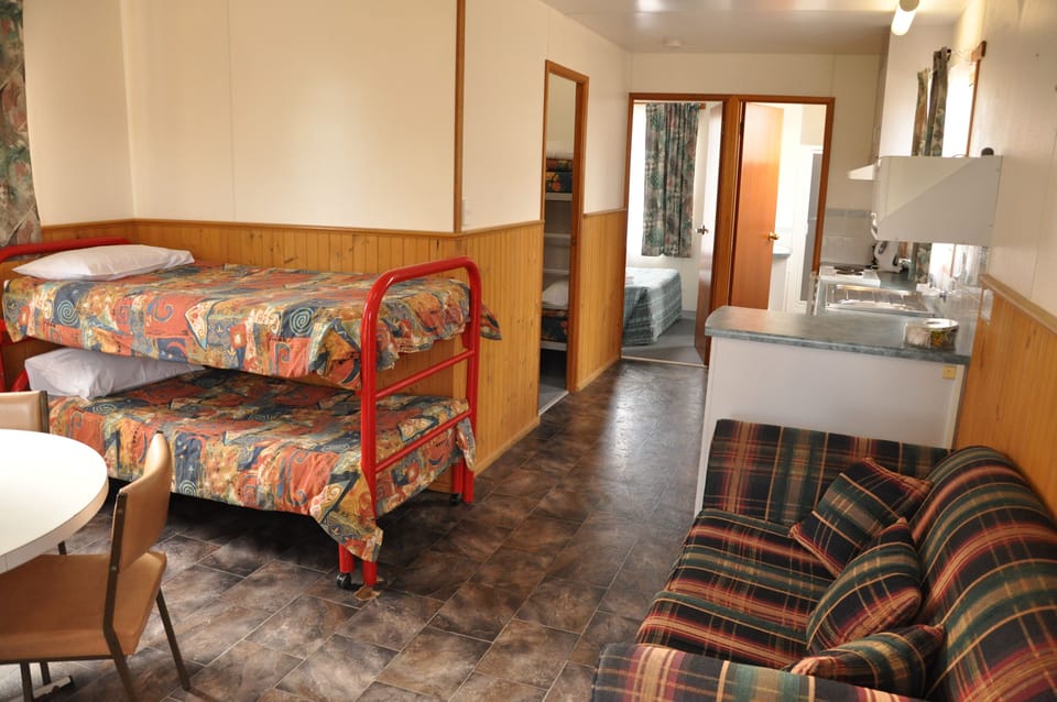 2-Bedroom Cabin | Pillowtop beds, desk, soundproofing, rollaway beds