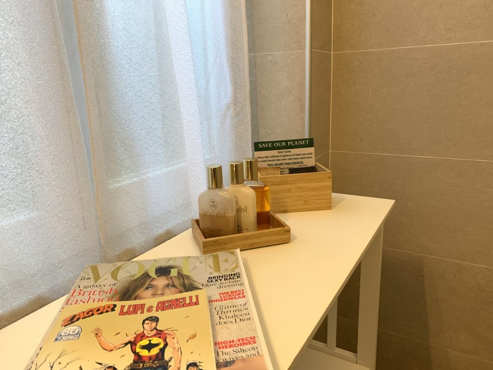 Double Room, 1 Bedroom, Terrace | Bathroom | Shower, rainfall showerhead, free toiletries, hair dryer