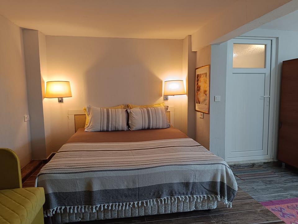 Basic Triple Room | WiFi (free)