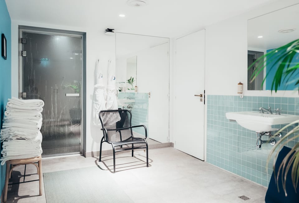 Couples treatment rooms, Turkish bath, body treatments
