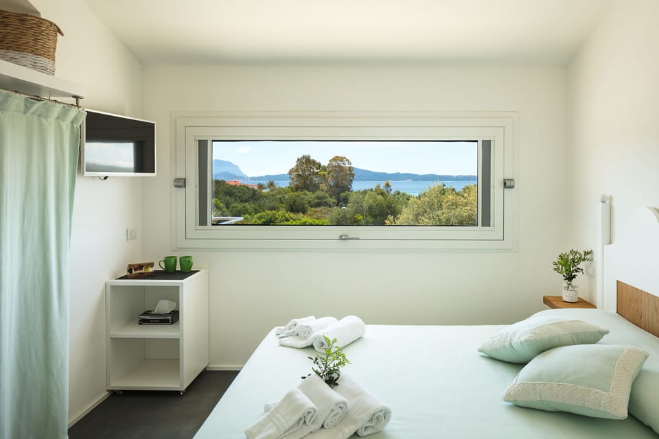 Premium bedding, memory foam beds, minibar, individually decorated