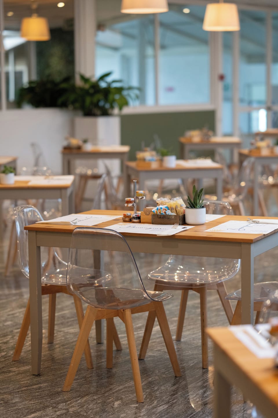 Breakfast area