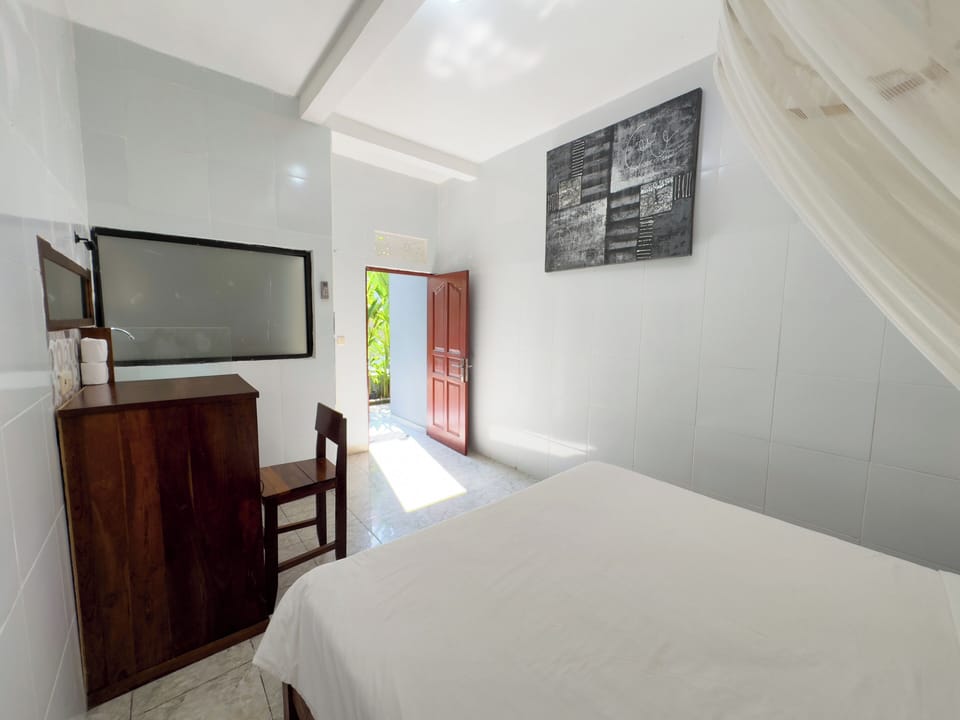 Superior Double Room | Premium bedding, desk, free WiFi, bed sheets