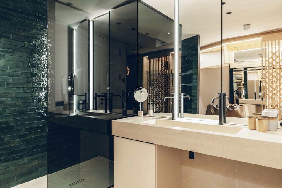 Exclusive Double Room, 1 Bedroom, Balcony, Garden Area | Hypo-allergenic bedding, minibar, in-room safe, desk