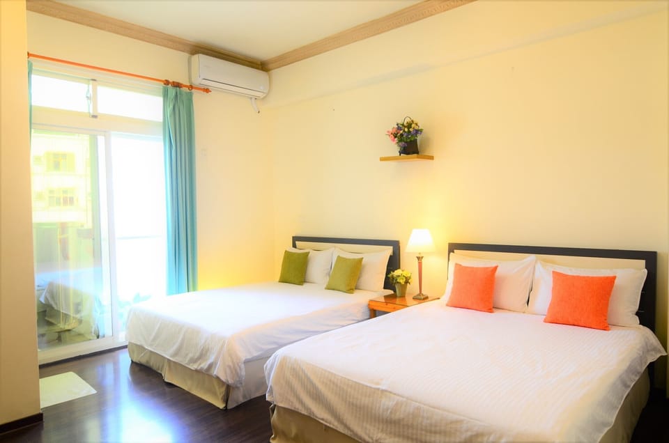 Family Triple Room | Down comforters, soundproofing, free WiFi, bed sheets