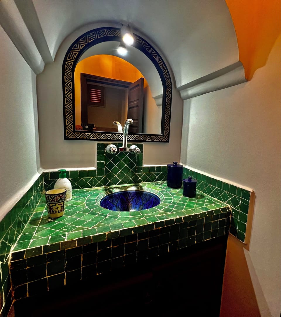 Superior Room, Terrace, Ocean View (Taroudant) | Bathroom | Shower, hair dryer, towels, toilet paper