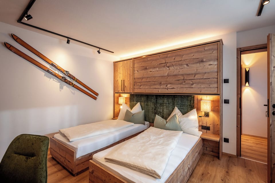 Deluxe Apartment, 3 Bedrooms, Garden View  | In-room safe, individually decorated, individually furnished, free WiFi