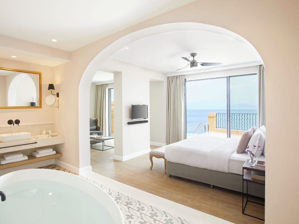 Deluxe Suite, Private Pool | Bathroom | Designer toiletries, hair dryer, bathrobes, slippers