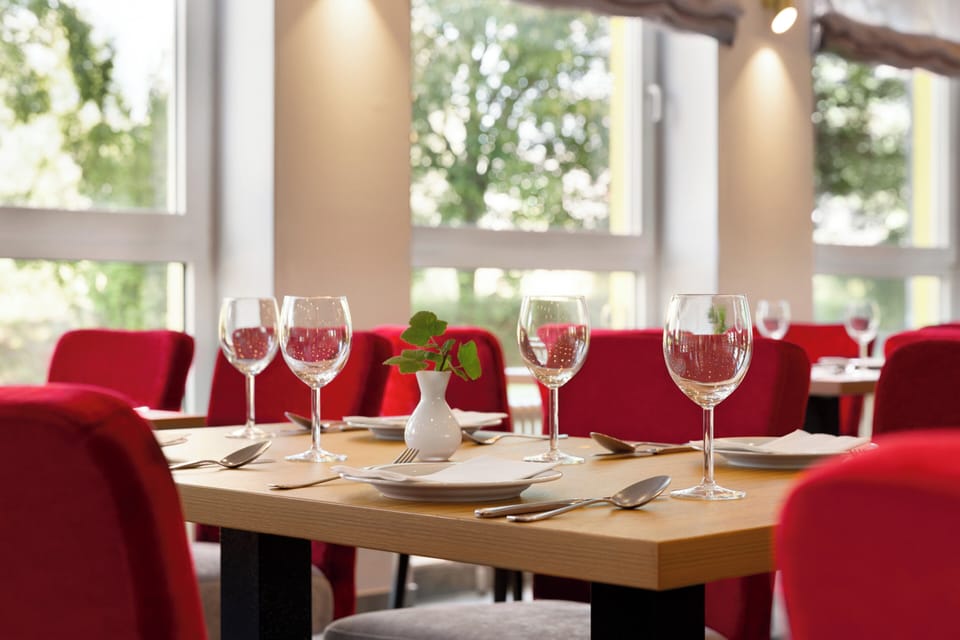 Daily buffet breakfast (EUR 9.50 per person)