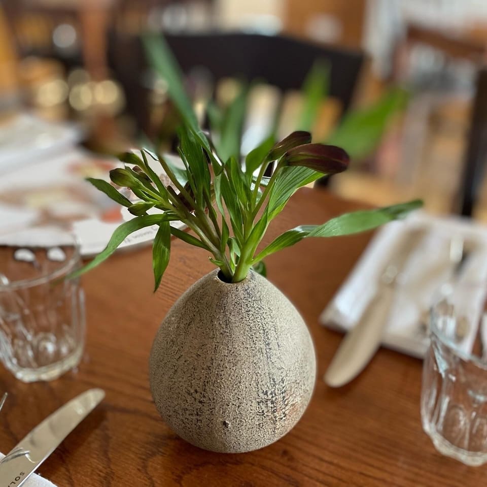 Lunch and dinner served