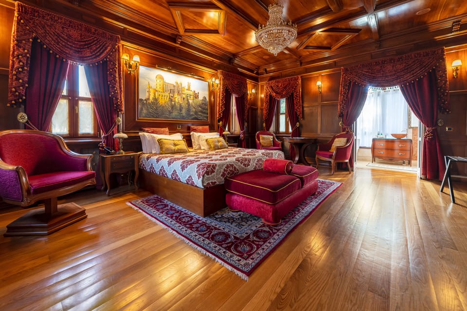 Deluxe Room, Garden View | Premium bedding, down comforters, memory foam beds, minibar