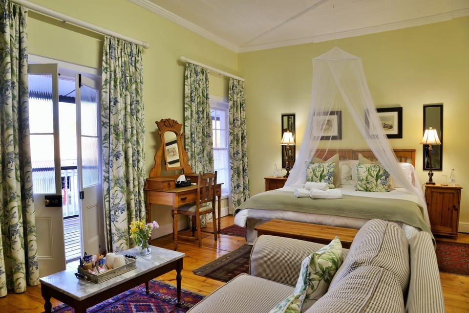 Luxury Room, 1 Bedroom | In-room safe, individually decorated, individually furnished, free WiFi