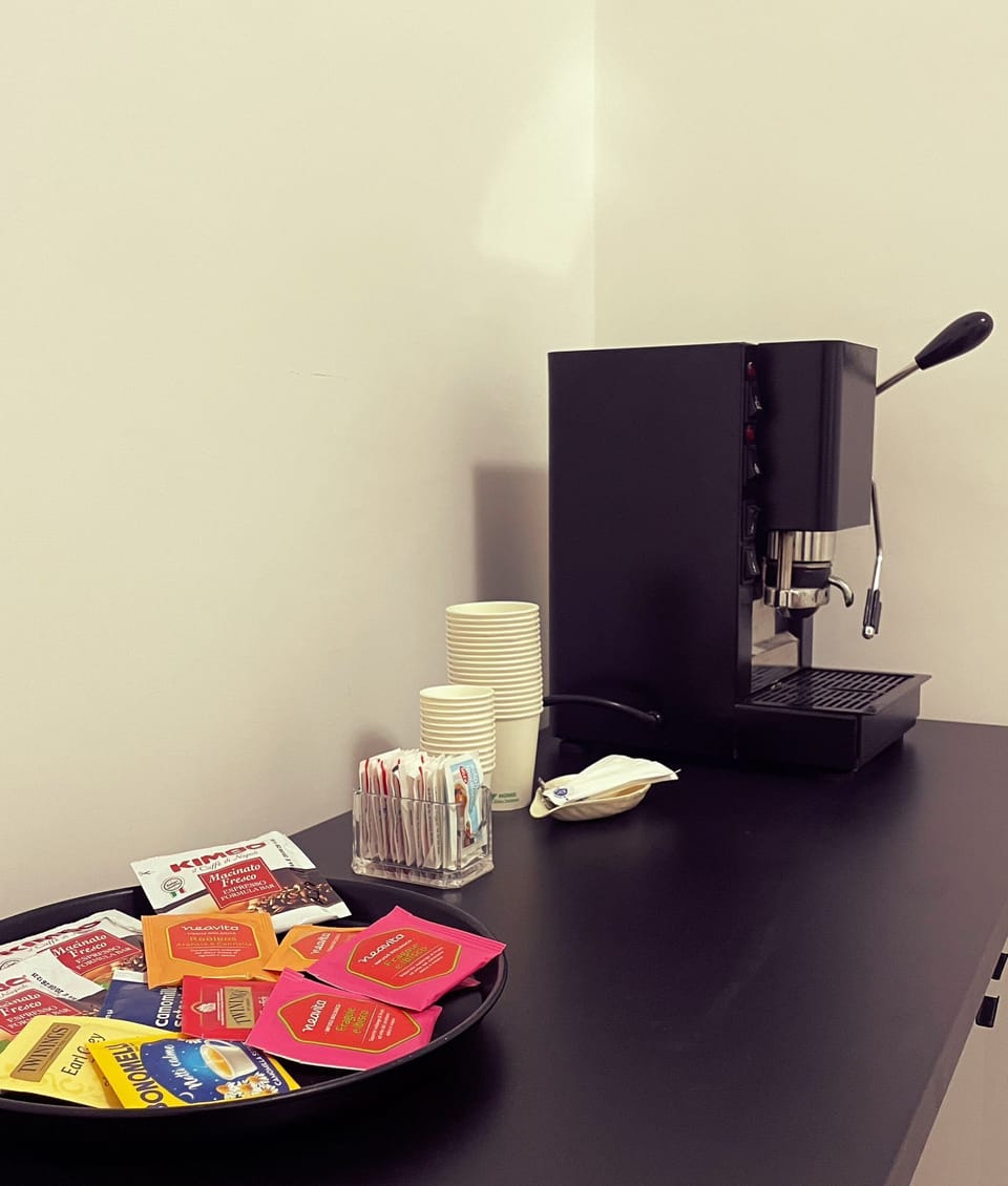 Classic Room | Living area | 22-inch flat-screen TV with digital channels, TV