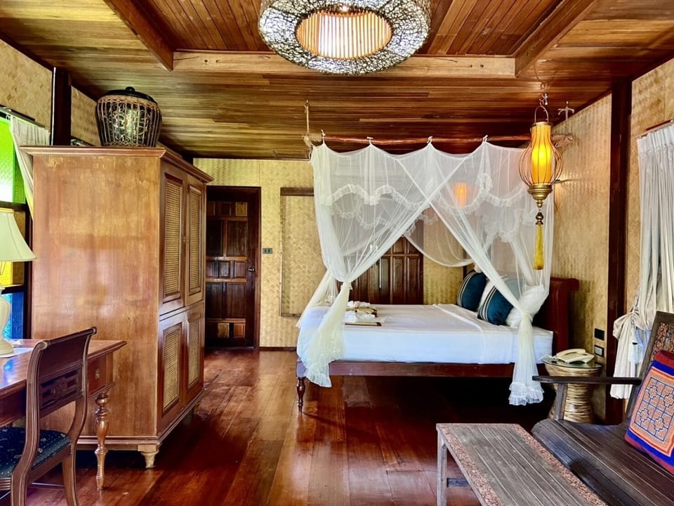 Villa | In-room safe, soundproofing, free WiFi, wheelchair access