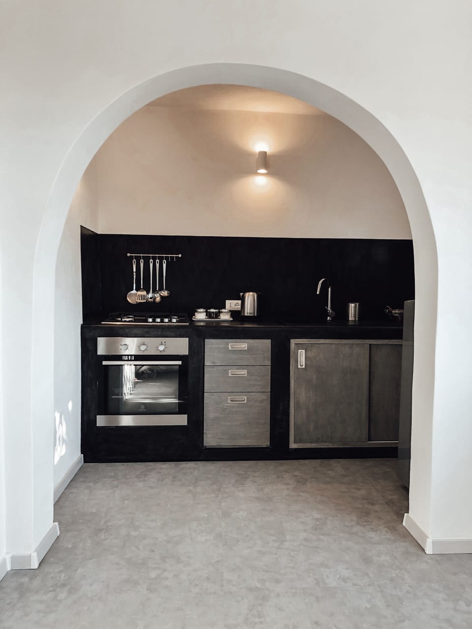 Deluxe Suite | 1 bedroom, memory foam beds, minibar, desk