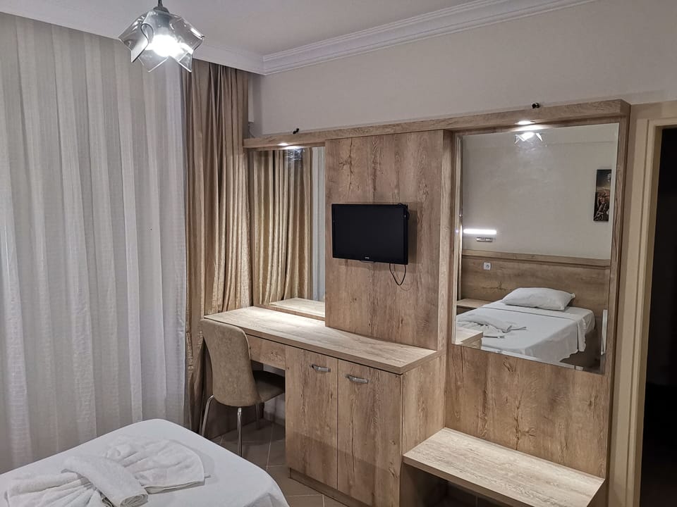 Desk, bed sheets
