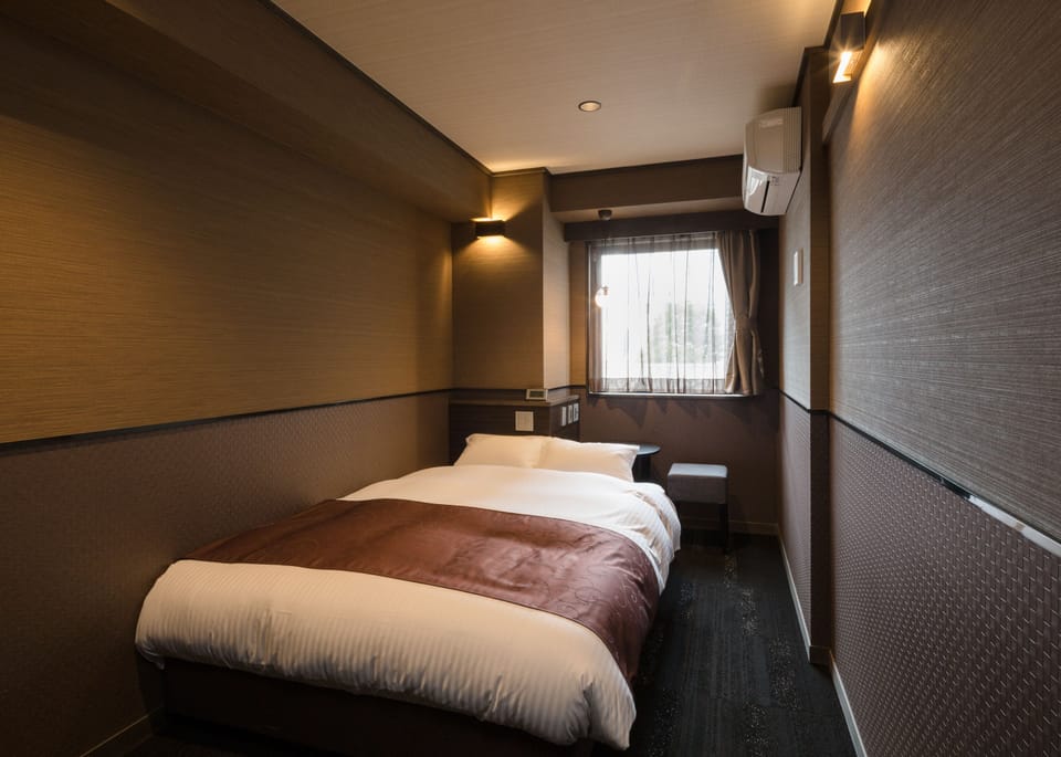 Double Room (With a Bathtub) | Premium bedding, down comforters, desk, free WiFi
