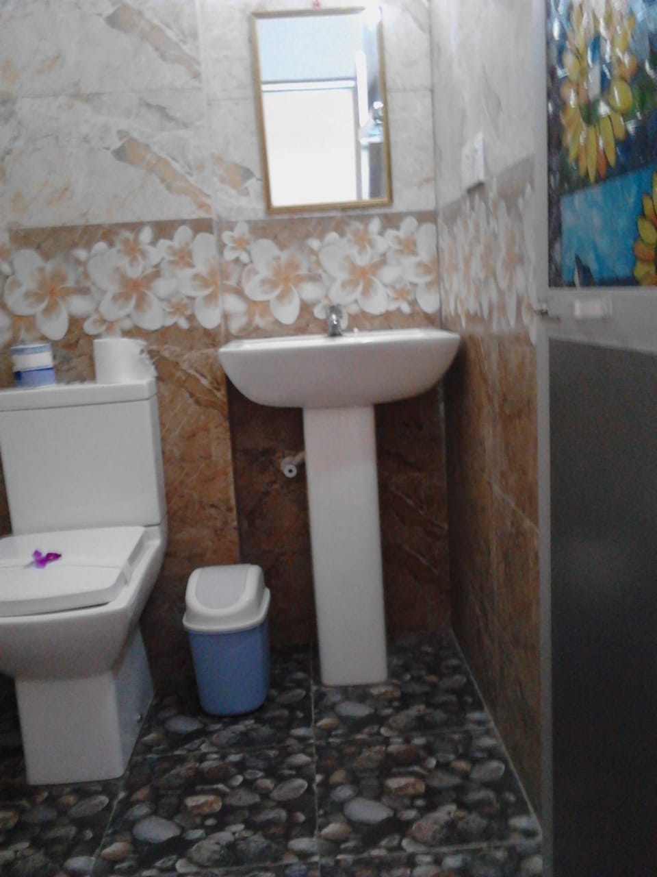 Standard Room Non A/c | Bathroom | Shower, free toiletries, bidet, towels