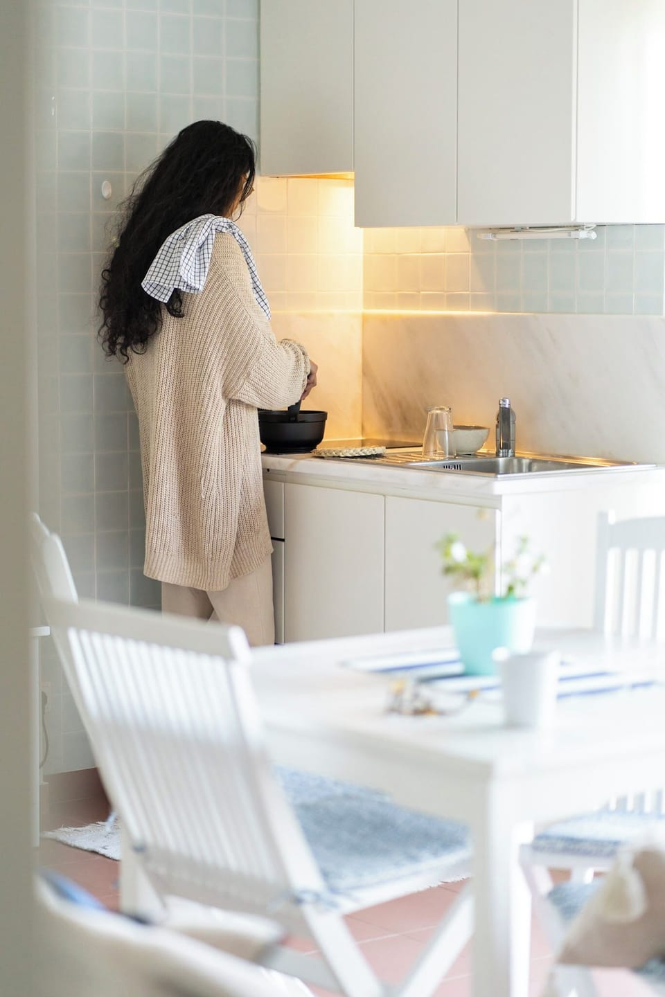 Family Apartment, 1 Bedroom, Sea View | Private kitchen