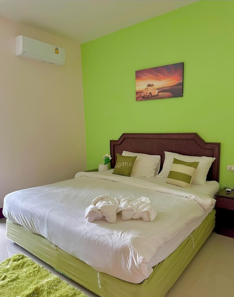 Standard Double Room | Free WiFi