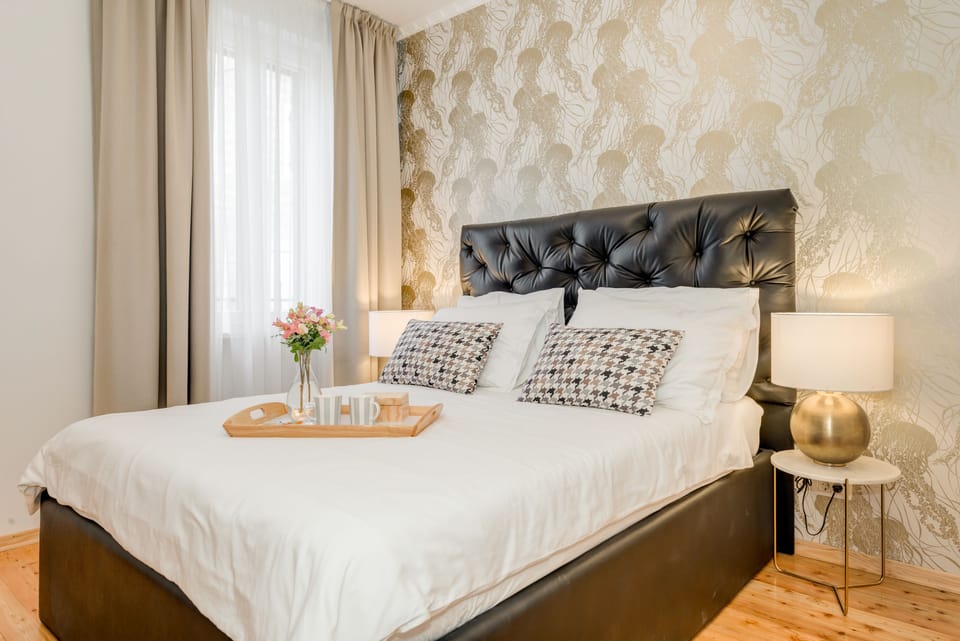 Deluxe Double Room, City View (Medusa) | Minibar, in-room safe, desk, blackout drapes