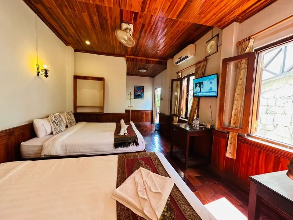 Family Twin Room | Free WiFi