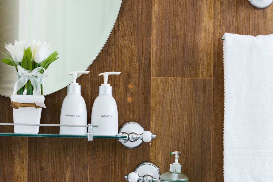 Garden Villa  | Bathroom amenities | Shower, free toiletries, hair dryer, slippers