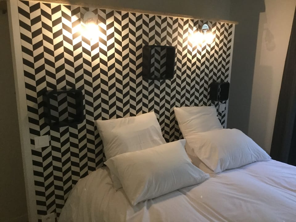 Lodge (Irma) | 1 bedroom, premium bedding, desk, soundproofing