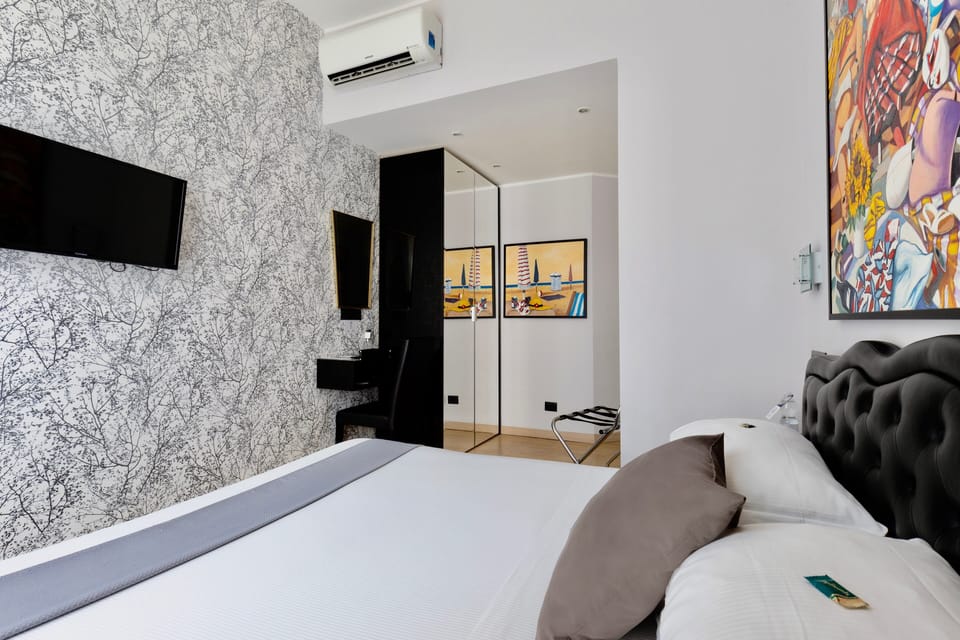 Double Room | Premium bedding, down comforters, pillowtop beds, minibar