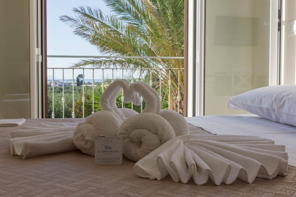 Panoramic Room, Balcony, Lagoon View | Premium bedding, in-room safe, desk, soundproofing