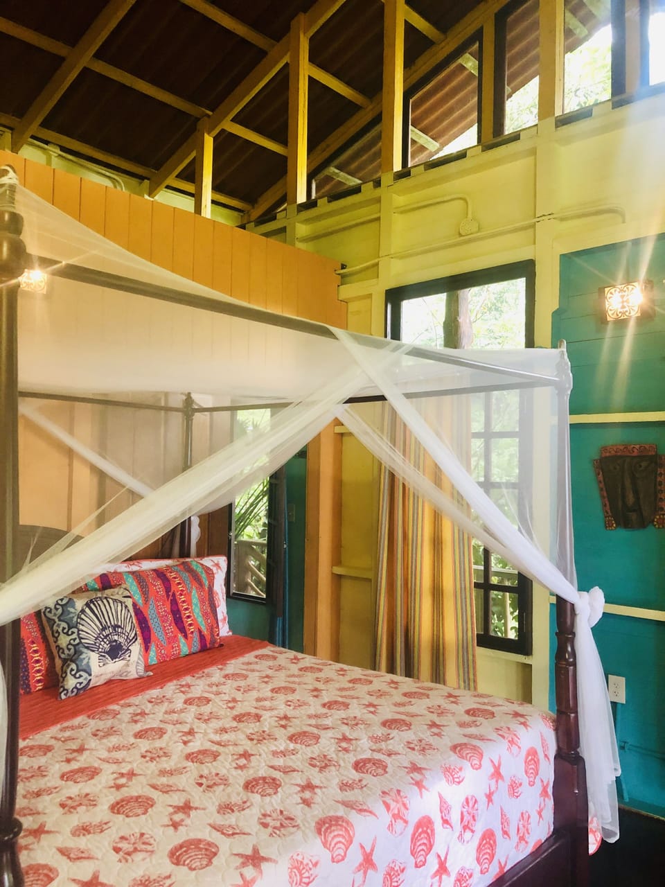 Standard Double Room, 1 King Bed, Ocean View | Individually decorated, individually furnished, free WiFi, bed sheets