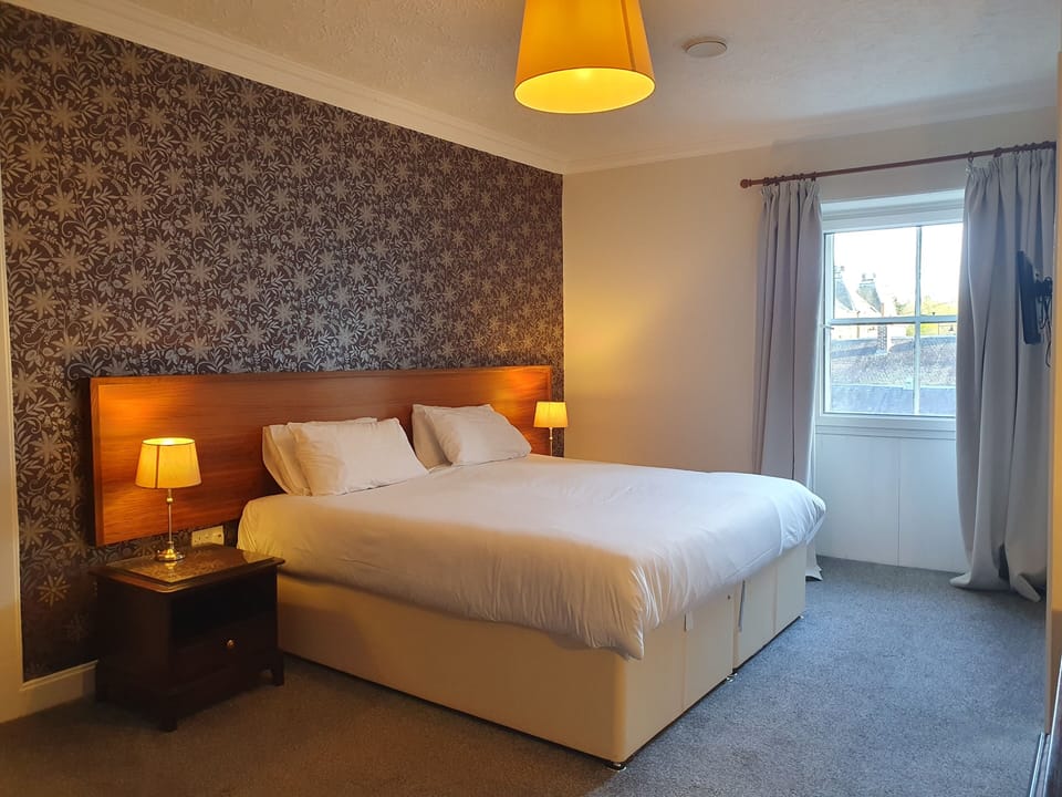 Standard Double Room, 1 Double Bed | Premium bedding, individually decorated, individually furnished, desk