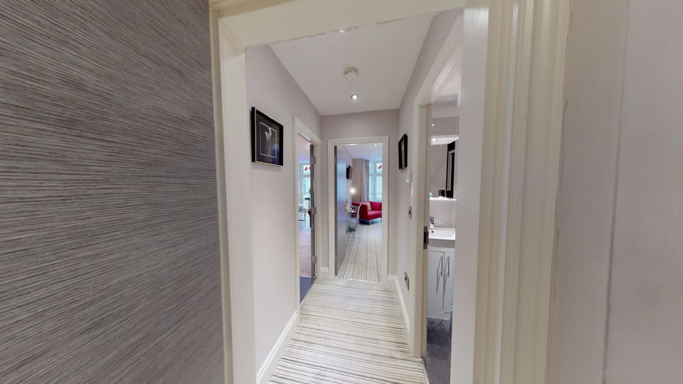 Executive Apartment, 1 Bedroom | 1 bedroom, premium bedding, desk, laptop workspace