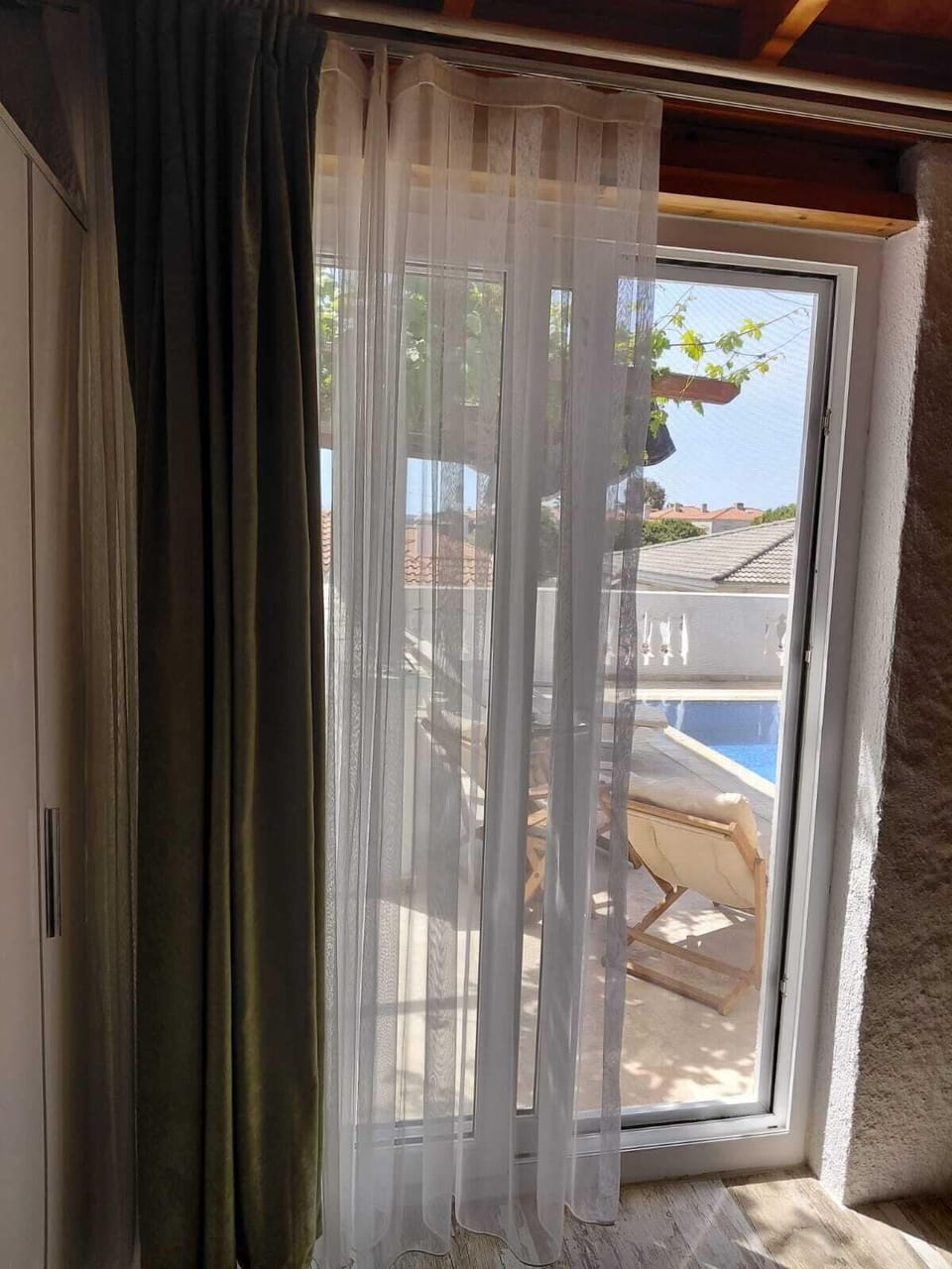 Superior Double Room | Premium bedding, desk, iron/ironing board (on request), WiFi (free)