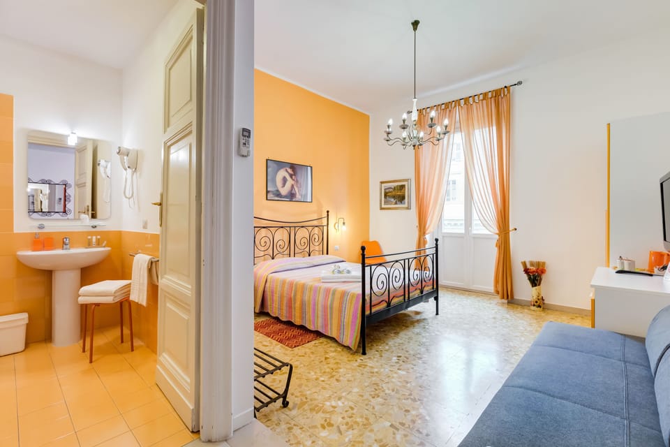 Comfort Triple Room, City View | Room amenity