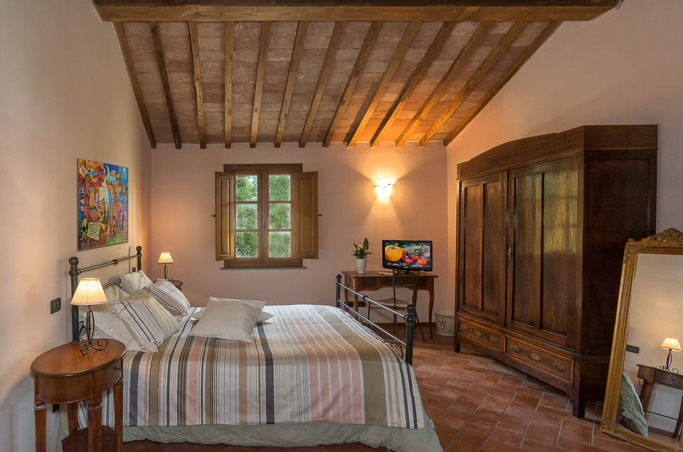 Standard Double Room | Premium bedding, individually decorated, individually furnished, desk