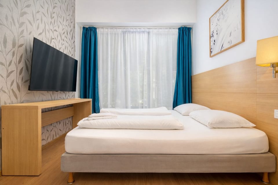 Standard Double Room, Private Bathroom | Free WiFi, bed sheets