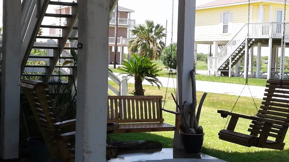 House, 3 Bedrooms | Terrace/patio