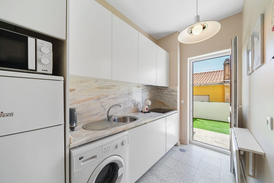 Family Apartment, 3 Bedrooms, Terrace, Garden Area | Private kitchen | Fridge, microwave, stovetop, dishwasher