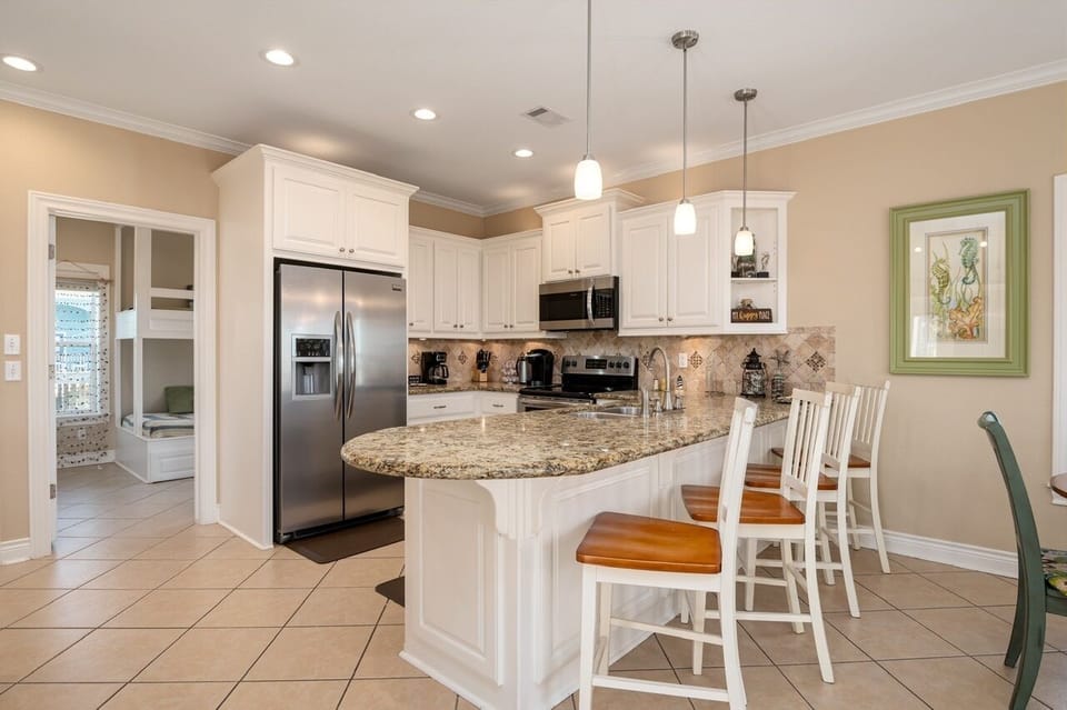 House, 3 Bedrooms | Private kitchen | Fridge, dishwasher, coffee/tea maker, electric kettle