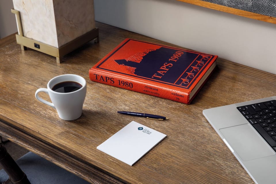 Premium bedding, in-room safe, desk, iron/ironing board