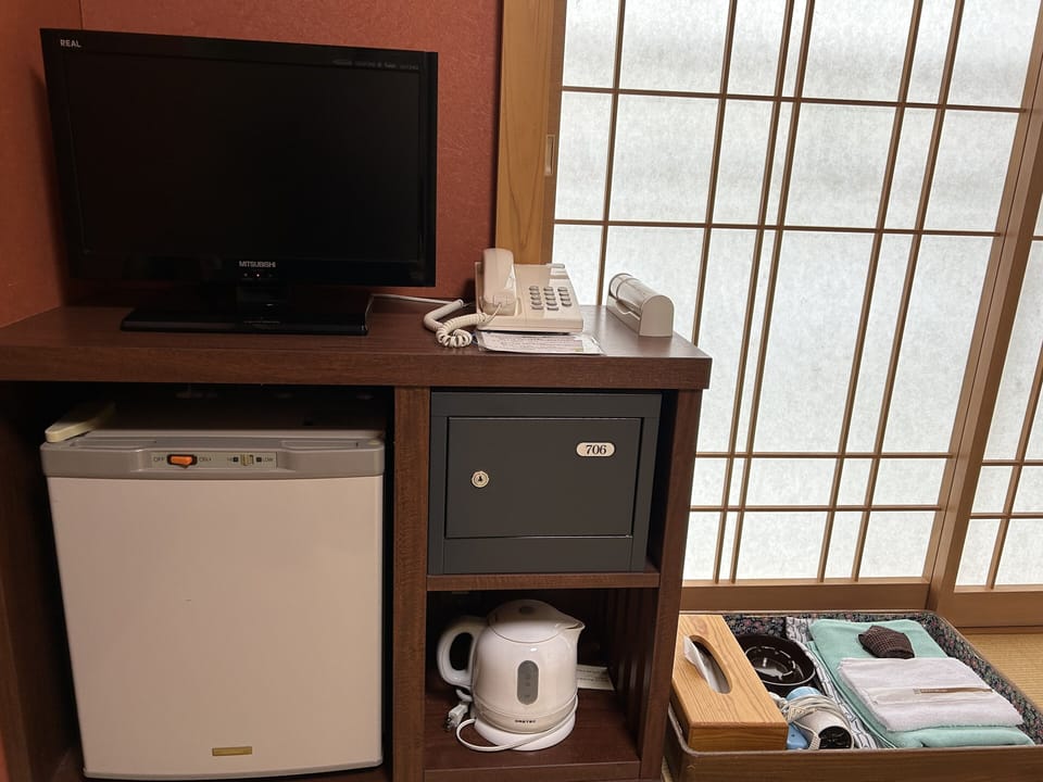Standard Japanese Style Room | In-room safe, free WiFi