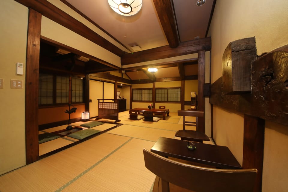 Deluxe Japanese Style Room, Non Smoking, Shared Bathroom | In-room safe, WiFi (free), bed sheets