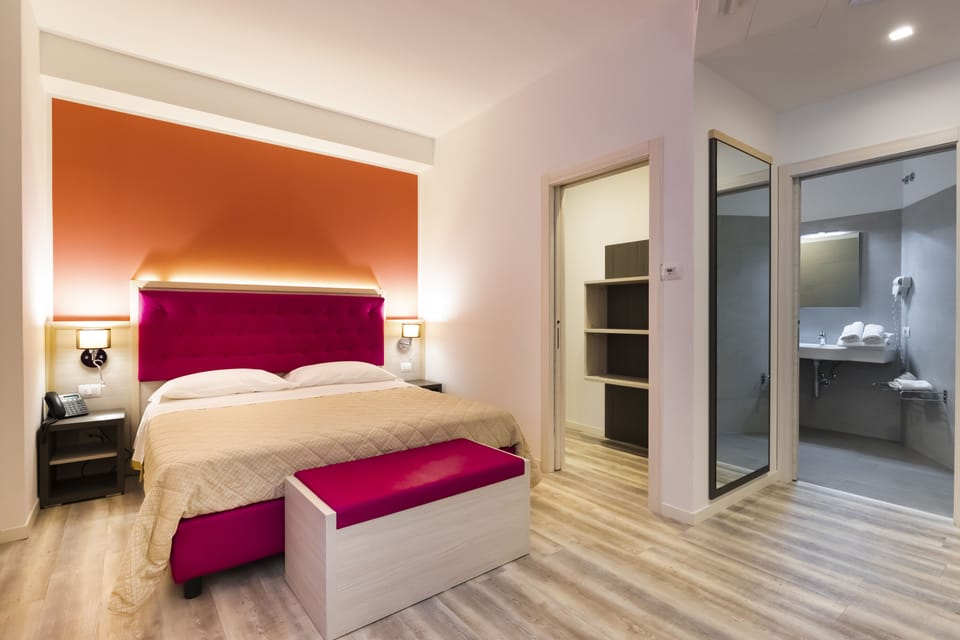 In-room safe, desk, blackout drapes, soundproofing
