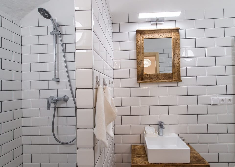 Comfort Double Room | Blackout drapes, iron/ironing board, free WiFi, bed sheets