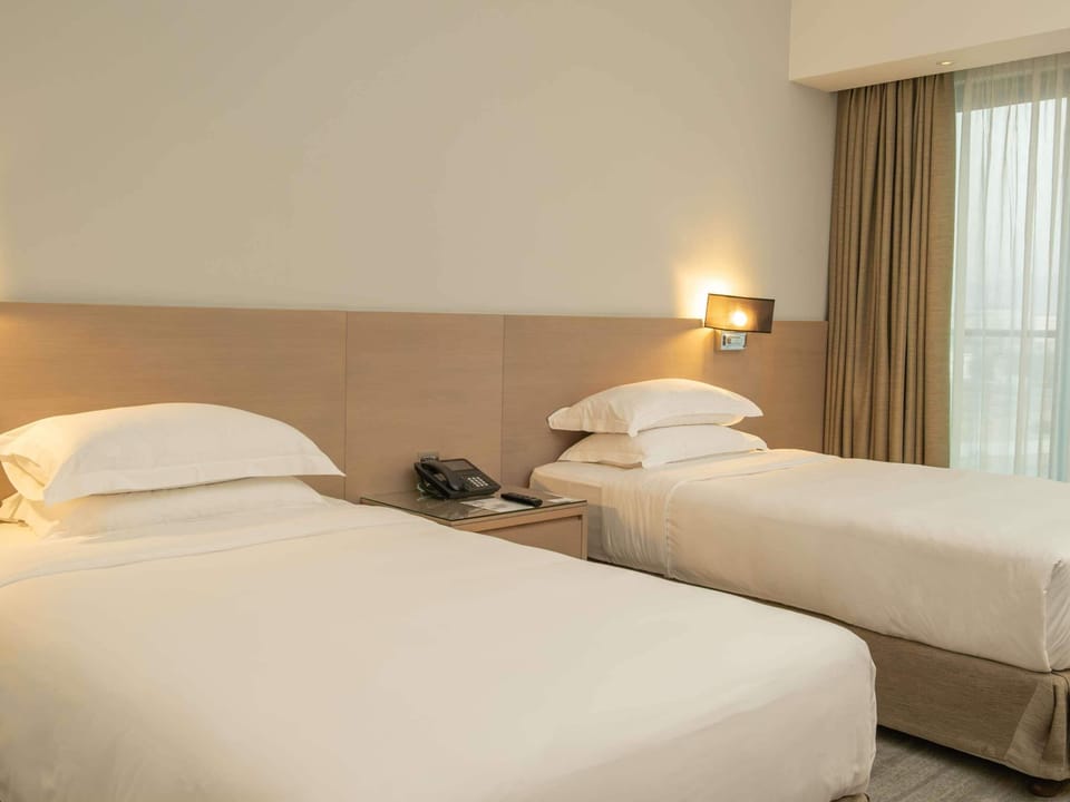 Superior Room, 2 Twin Beds | Premium bedding, pillowtop beds, minibar, in-room safe